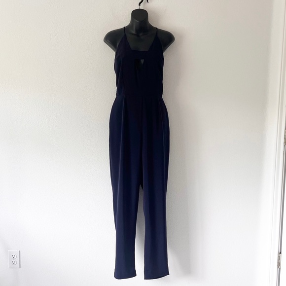 STOREE JUMPSUIT NWT SIZE SMALL - Picture 4 of 16
